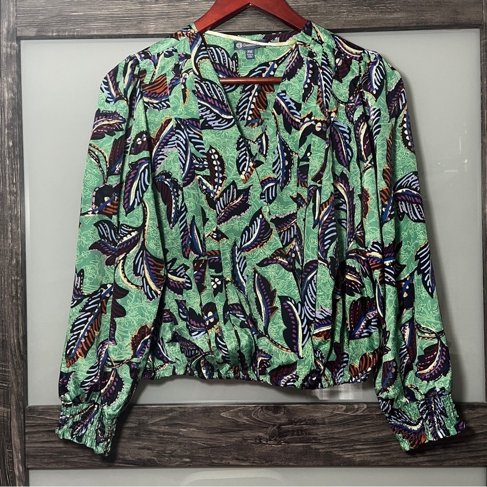 Democracy Leaf Print V-Neck Blouse Metallic Cottagecore Cropped Women's PM - Picture 2 of 12